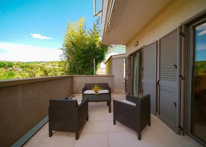 Medusa Aparthotel 4*