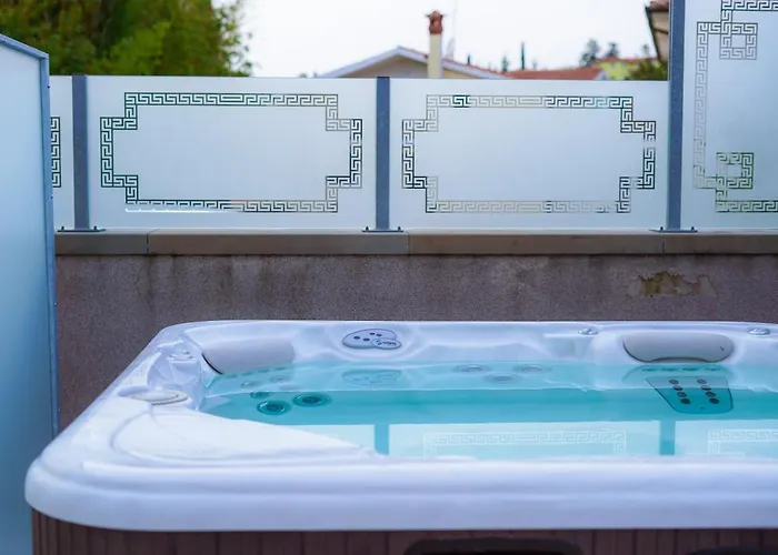 Ξενοδοχείο με διαμερίσματα Medusa 4*